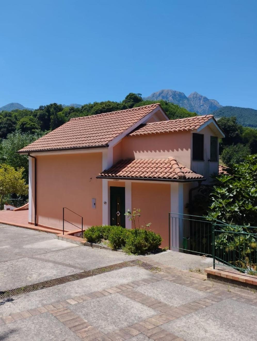 Villa Vicinus - 120 Mq - Parking - Garden Vietri Esterno foto